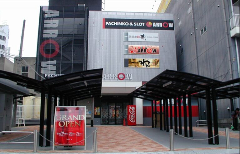 ARROW八尾駅前店 外観
