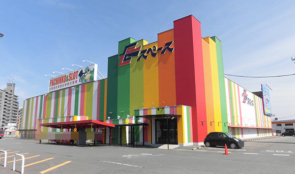 Eスペース福岡本店 外観